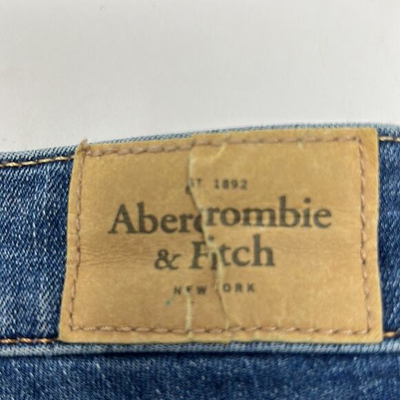 Abercrombie & Fitch Junior's High Waisted Blue Denim Cuffed Shorts Size 8R - Picture 8 of 14